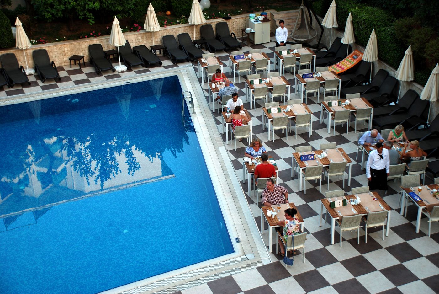 Grand-Okan-Hotel-Restaurant-5