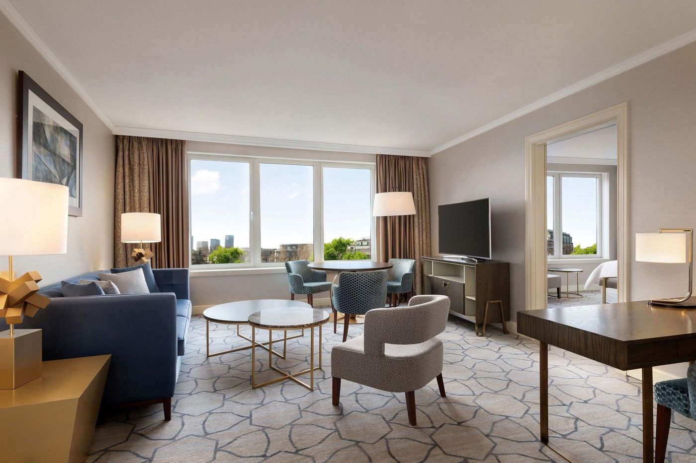 Sheraton-Warsaw-Hotel-Room-32