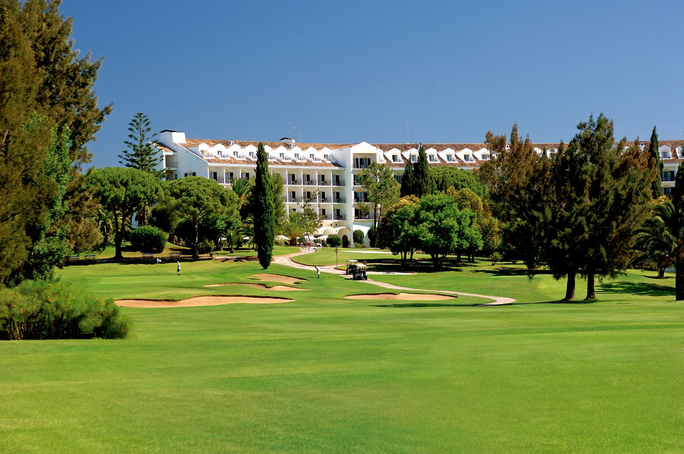 Le-Meridien-Penina-Golf---Resort-General-view-10