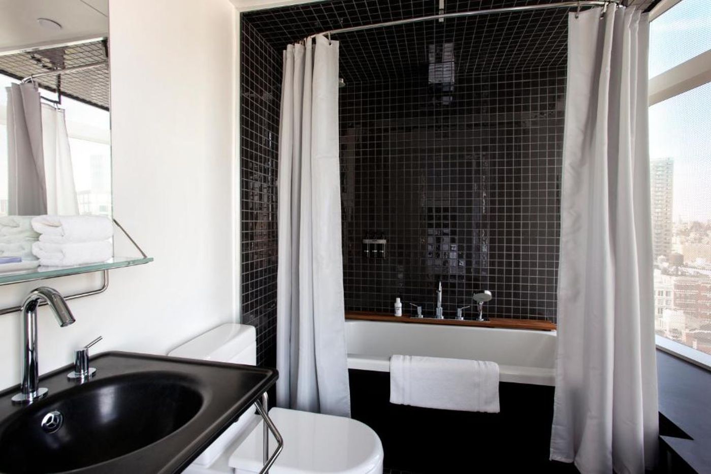 The-Standard--East-Village-Room-16