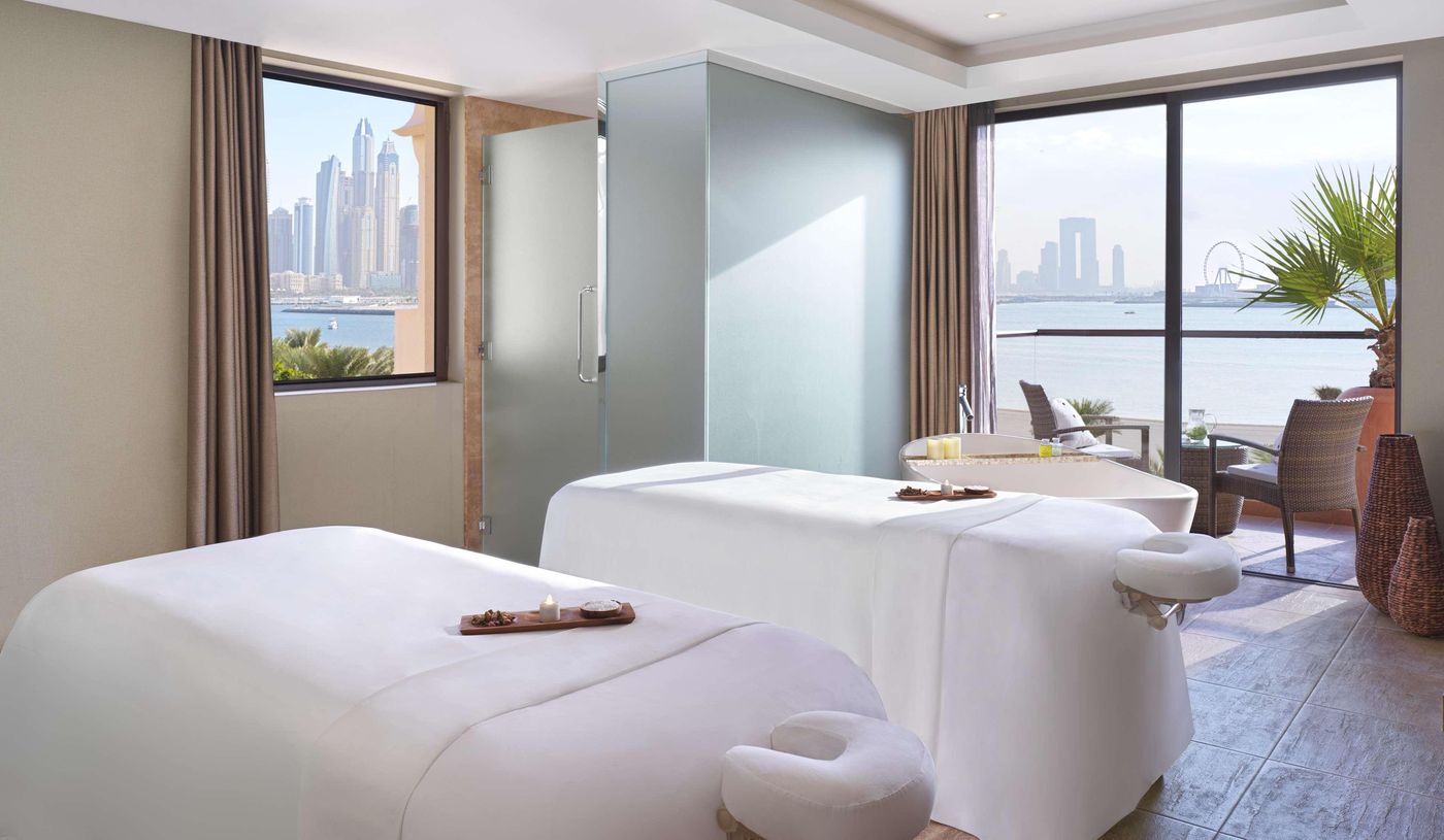 Fairmont-The-Palm-Sports-and-Entertainment-80