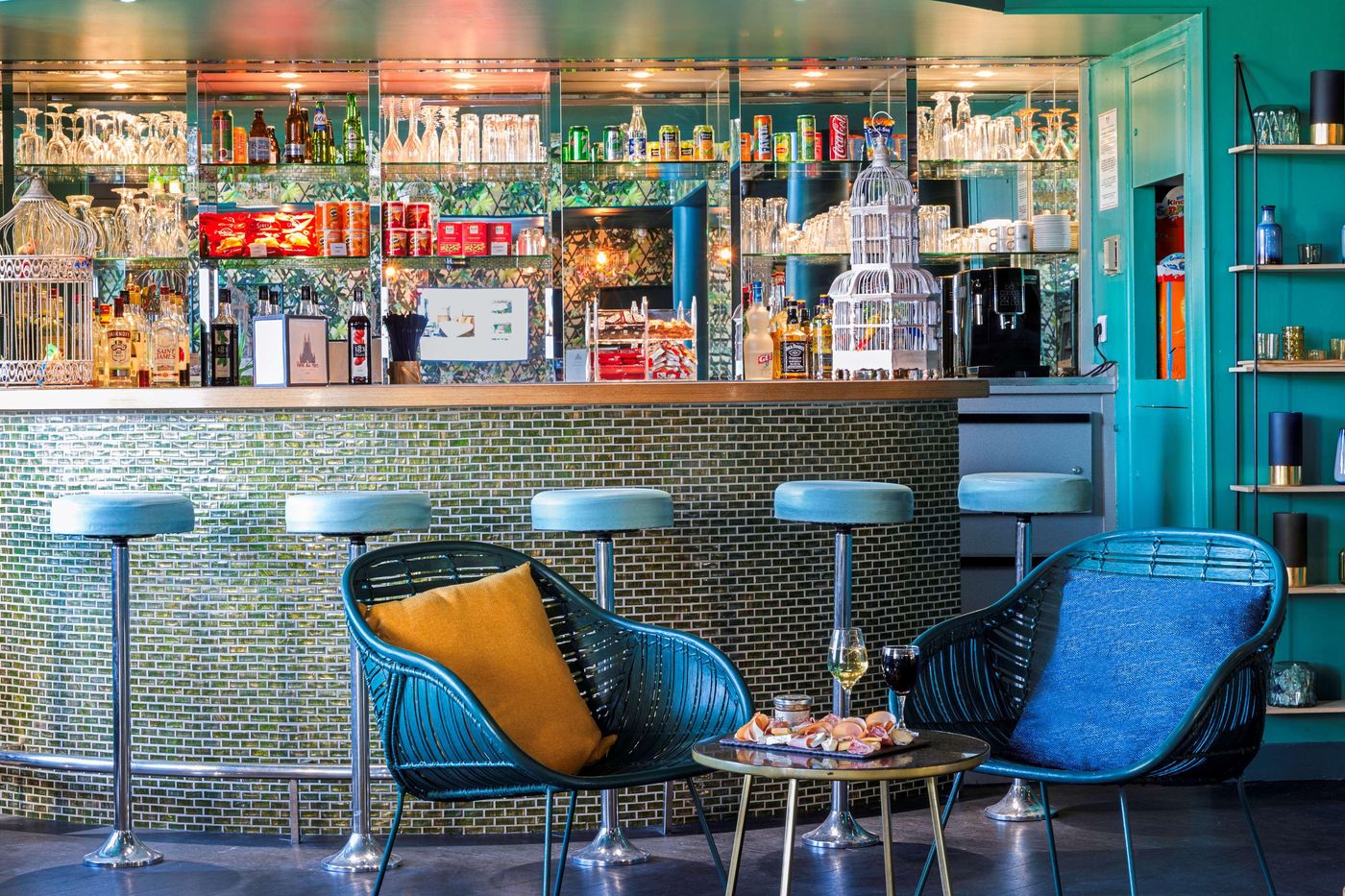 Best-Western-Hotel-Grand-Parc-Bar-9