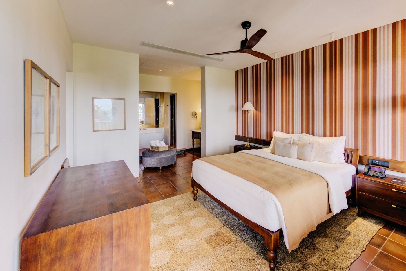 Cinnamon-Bentota-Beach---Signature-Selection-Room-19