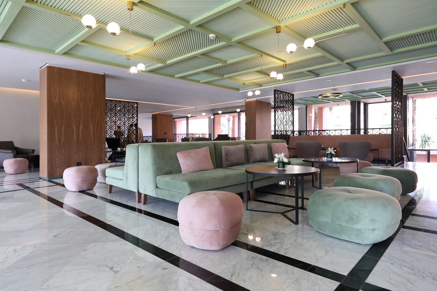 Kenzi-Rose-Garden-Lobby-48