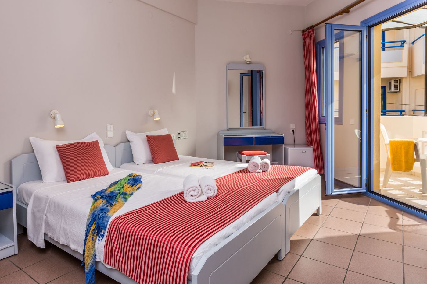 Hersonissos-Central-Room-38