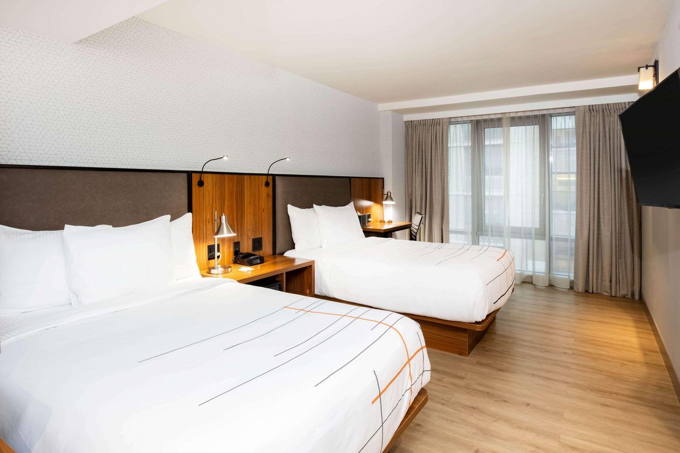 La-Quinta-Inn-and-Suites-Times-Square-South-Room-33