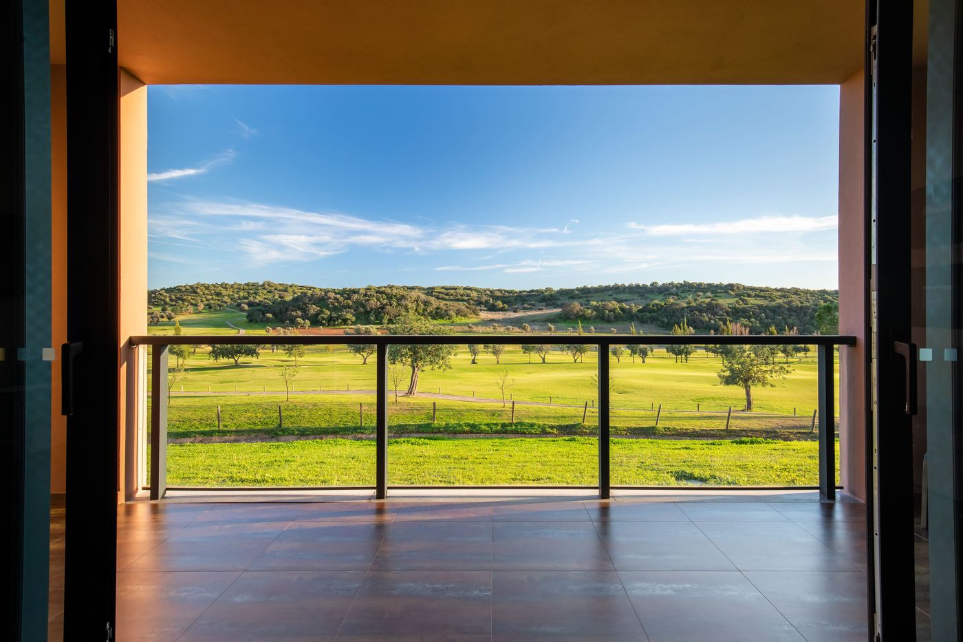 Morgado-Golf---Country-Club-Room-33