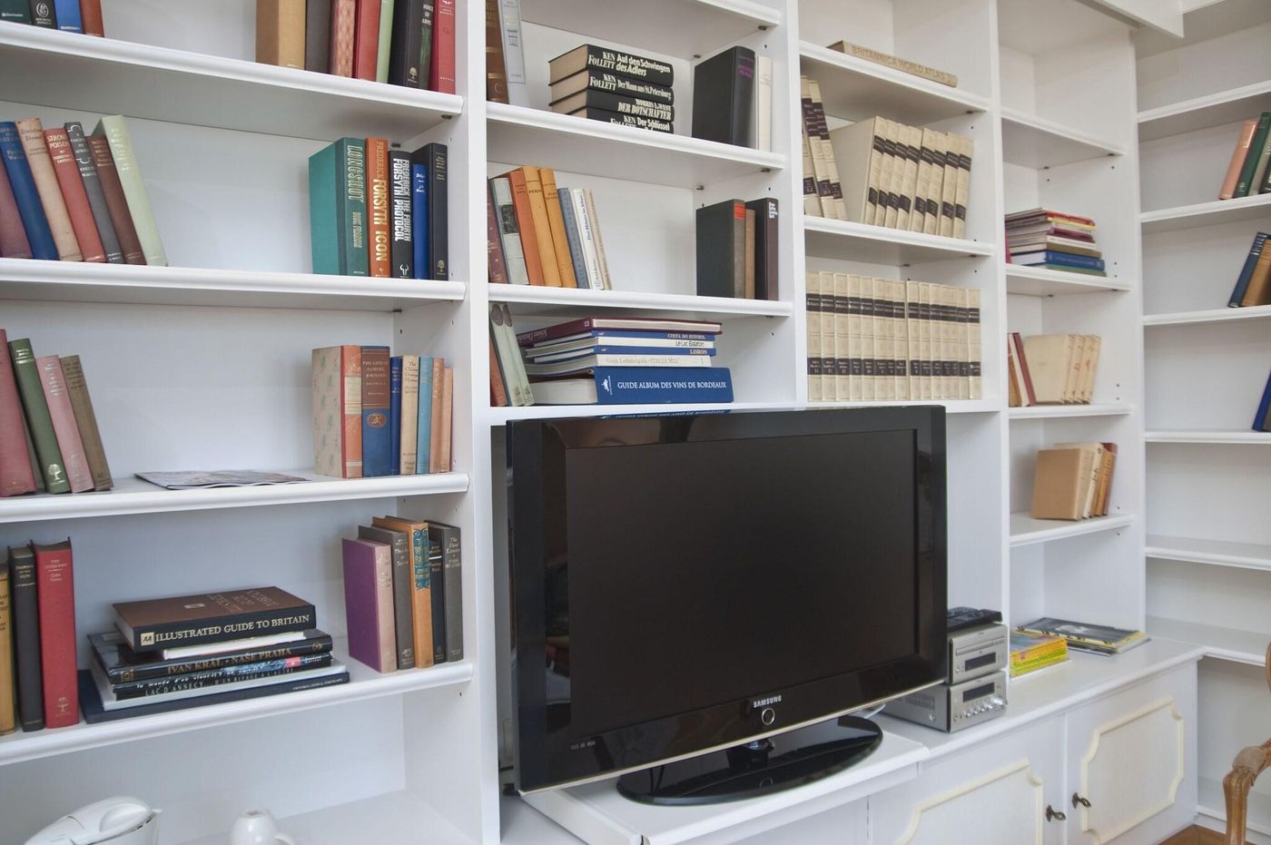 Grand-Hotel-Cravat-Room-21