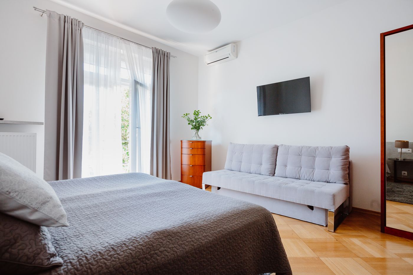 4Seasons-Apartments-Cracow-Room-28