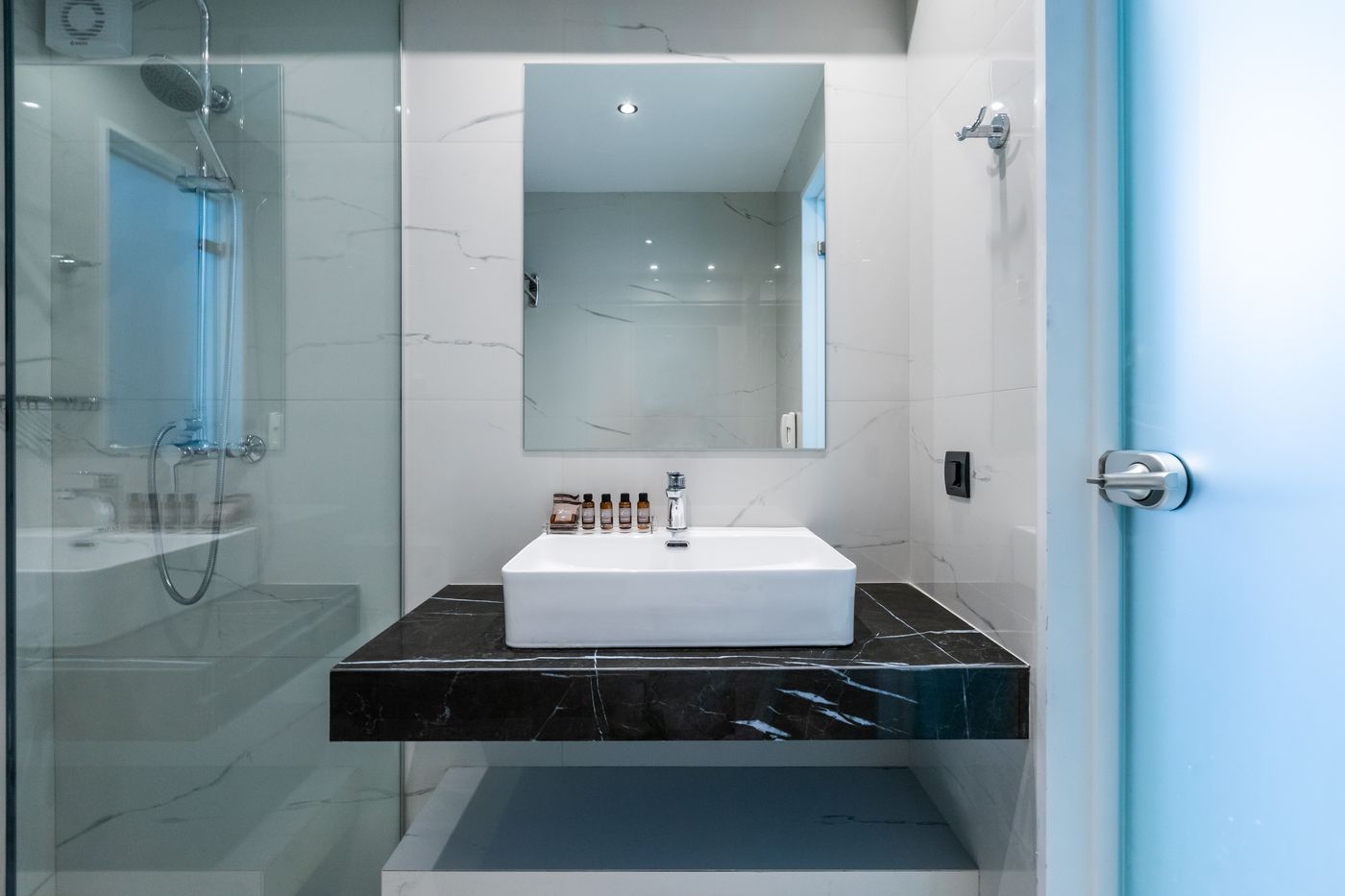 Castellum-Suites-Room-19