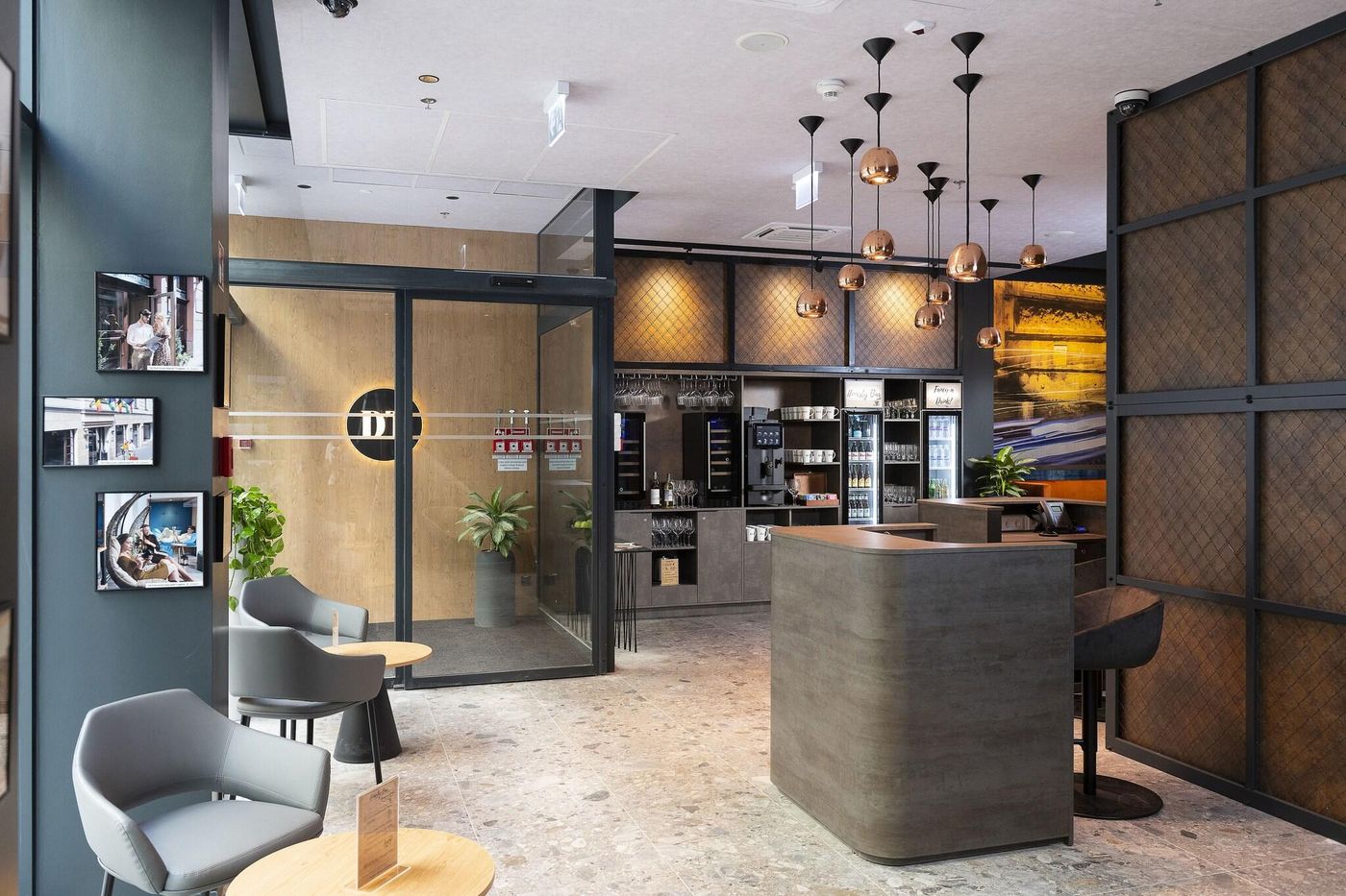 The-Three-Corners-Downtown-Edition-Hotel-General-view-9