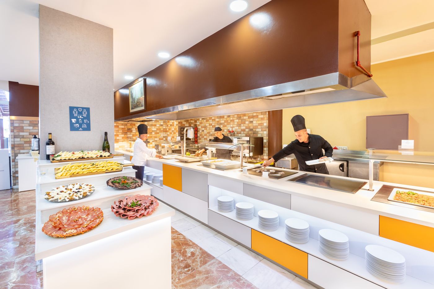 Hotel Chatur Playa Real