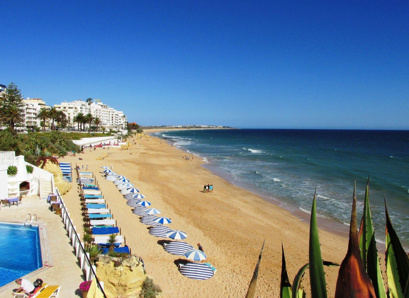 Holiday-Inn-Algarve-General-view-40