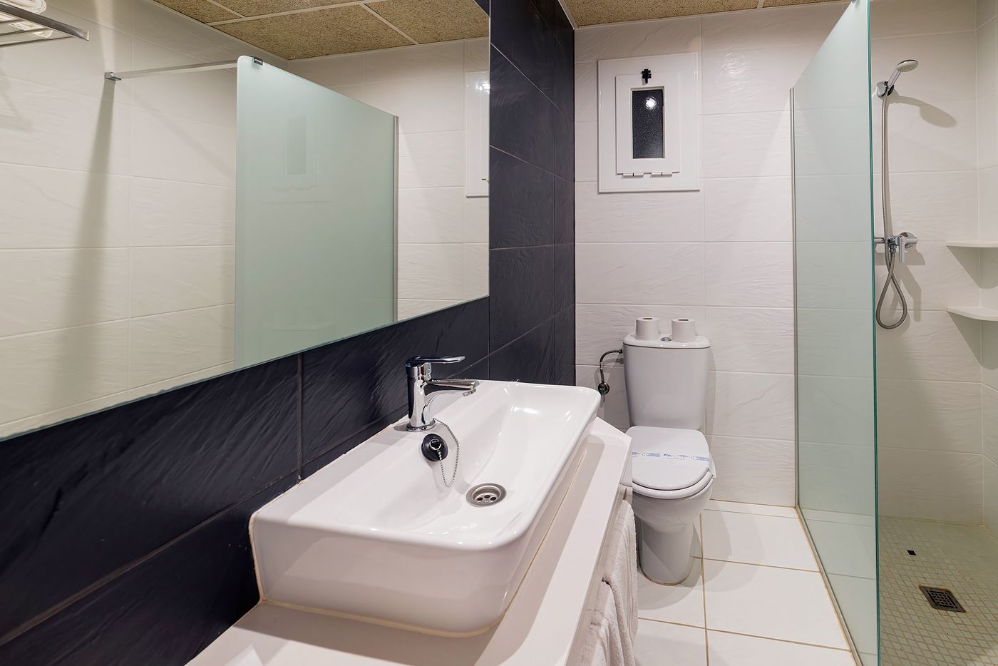 BlueSea Continental Tossa