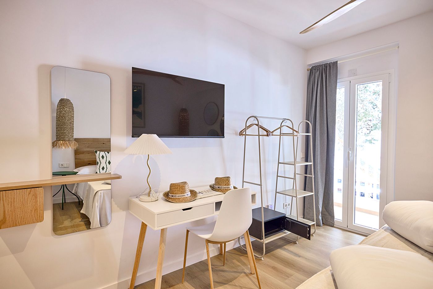 INNER Hostal Es Moli