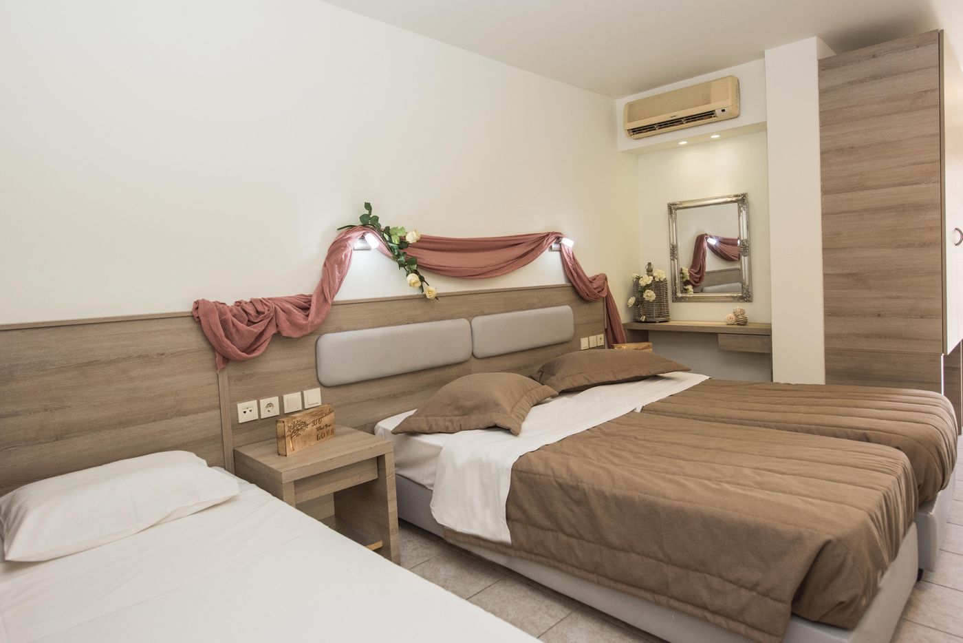 Dionyssos Hotel - Adult Only