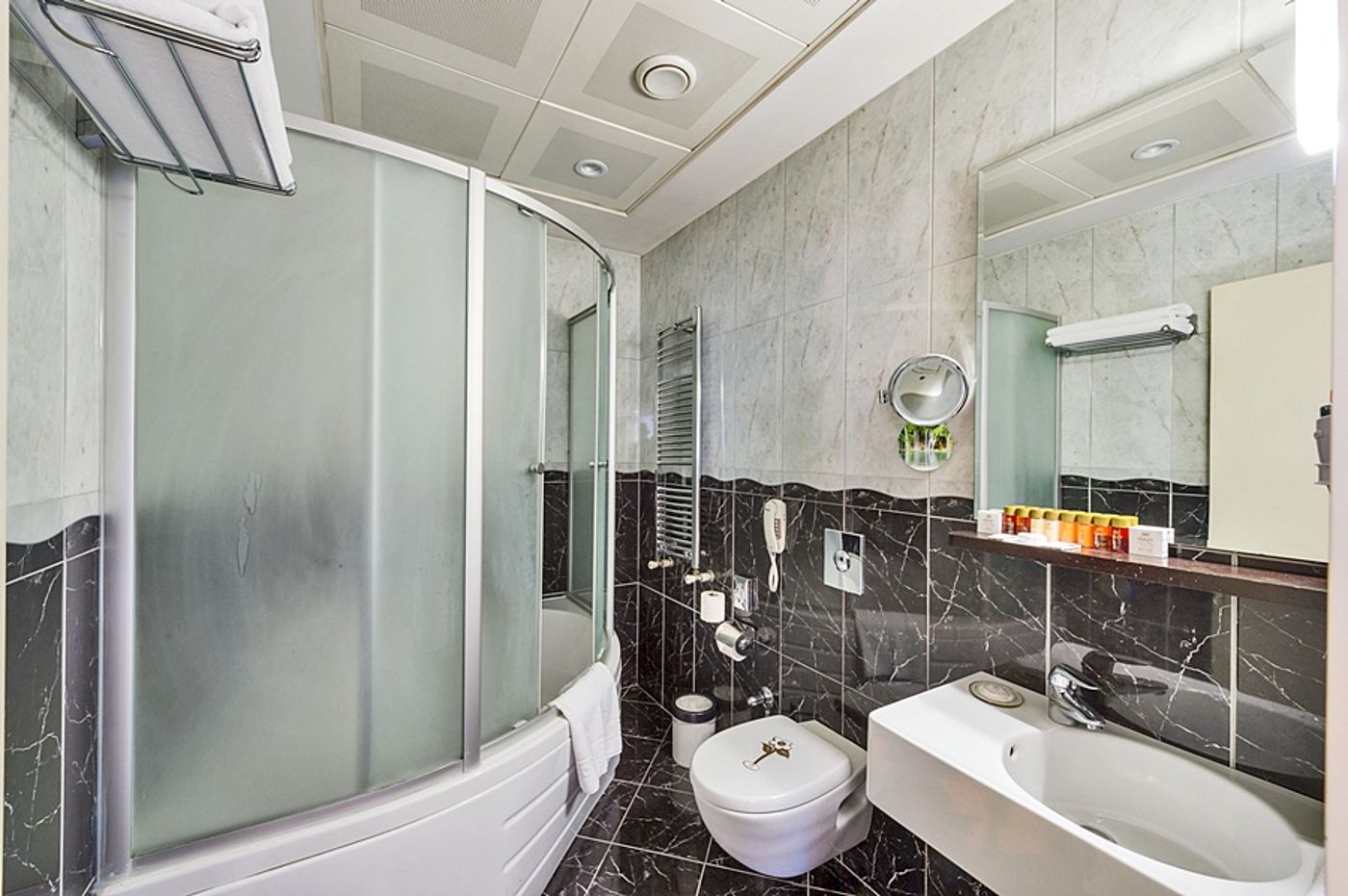 The-Beyaz-Saray-Hotel-Room-38