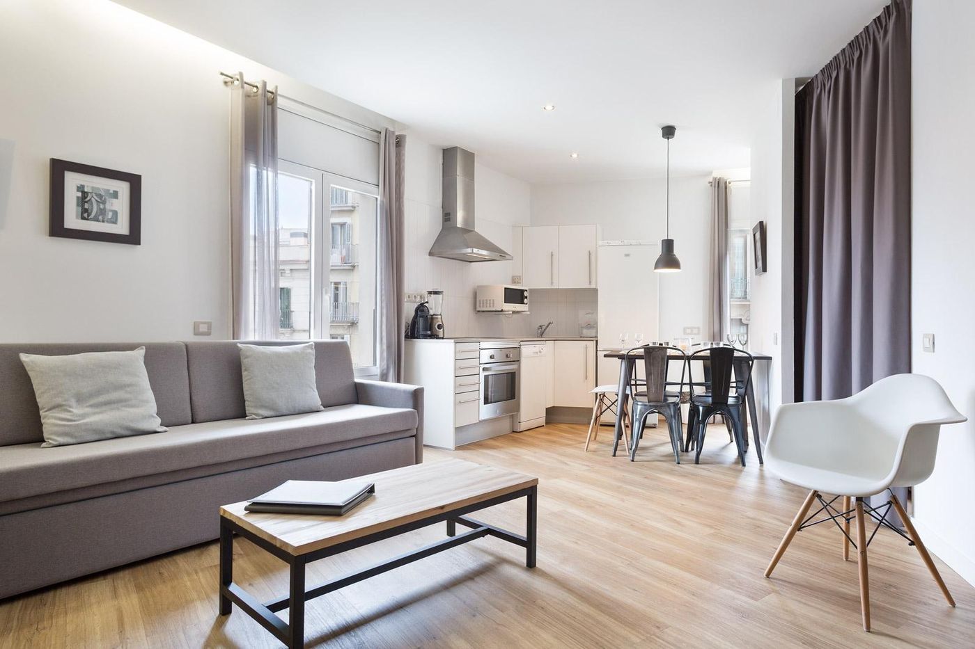 Amister Apartments-Spain-BARCELONA-Room-10