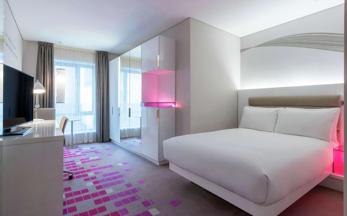 The-Morrison-Dublin--Curio-Collection-by-Hilton-Room-40