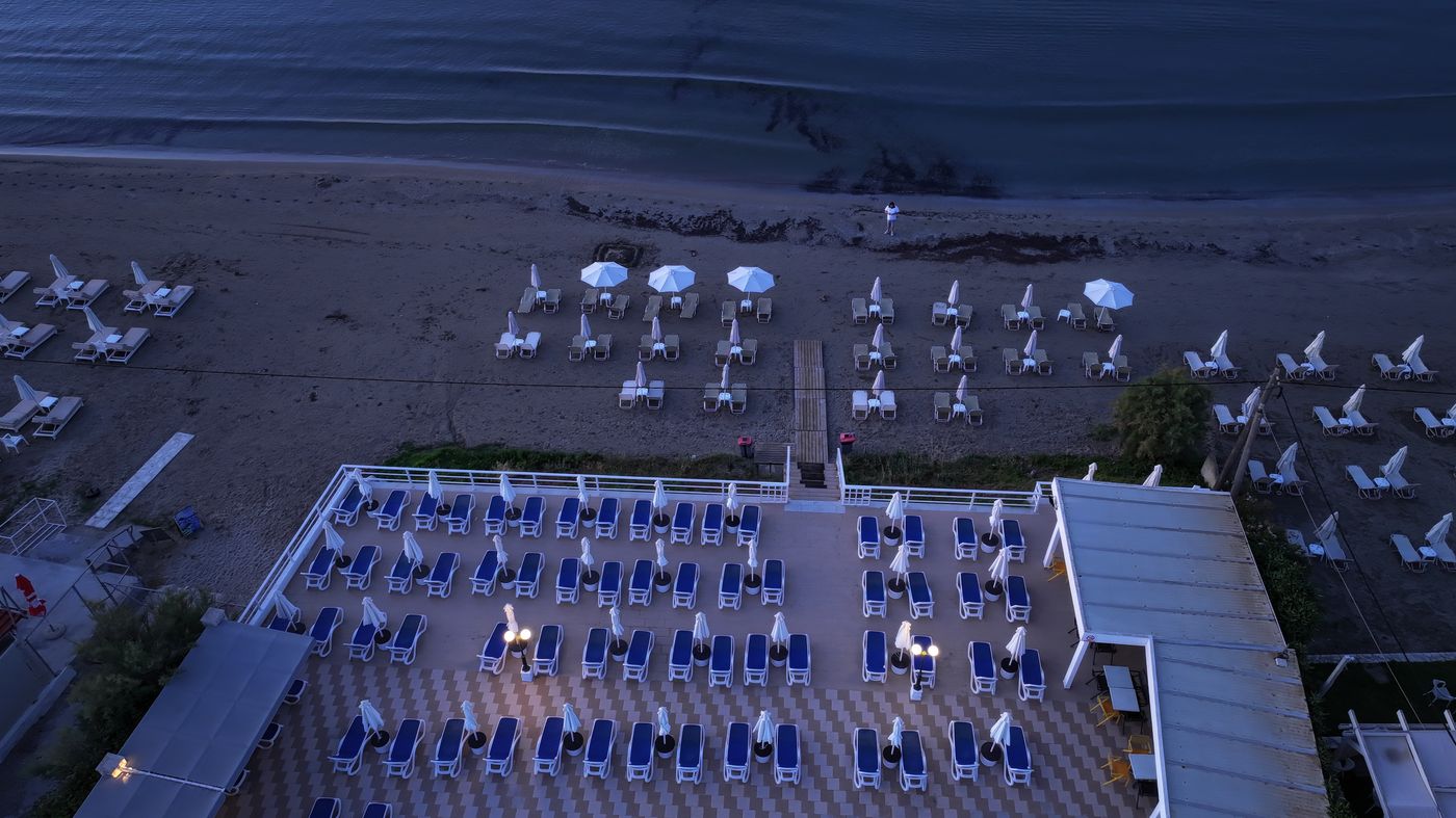 Hotel-Mediterranean-Beach-General-view-88