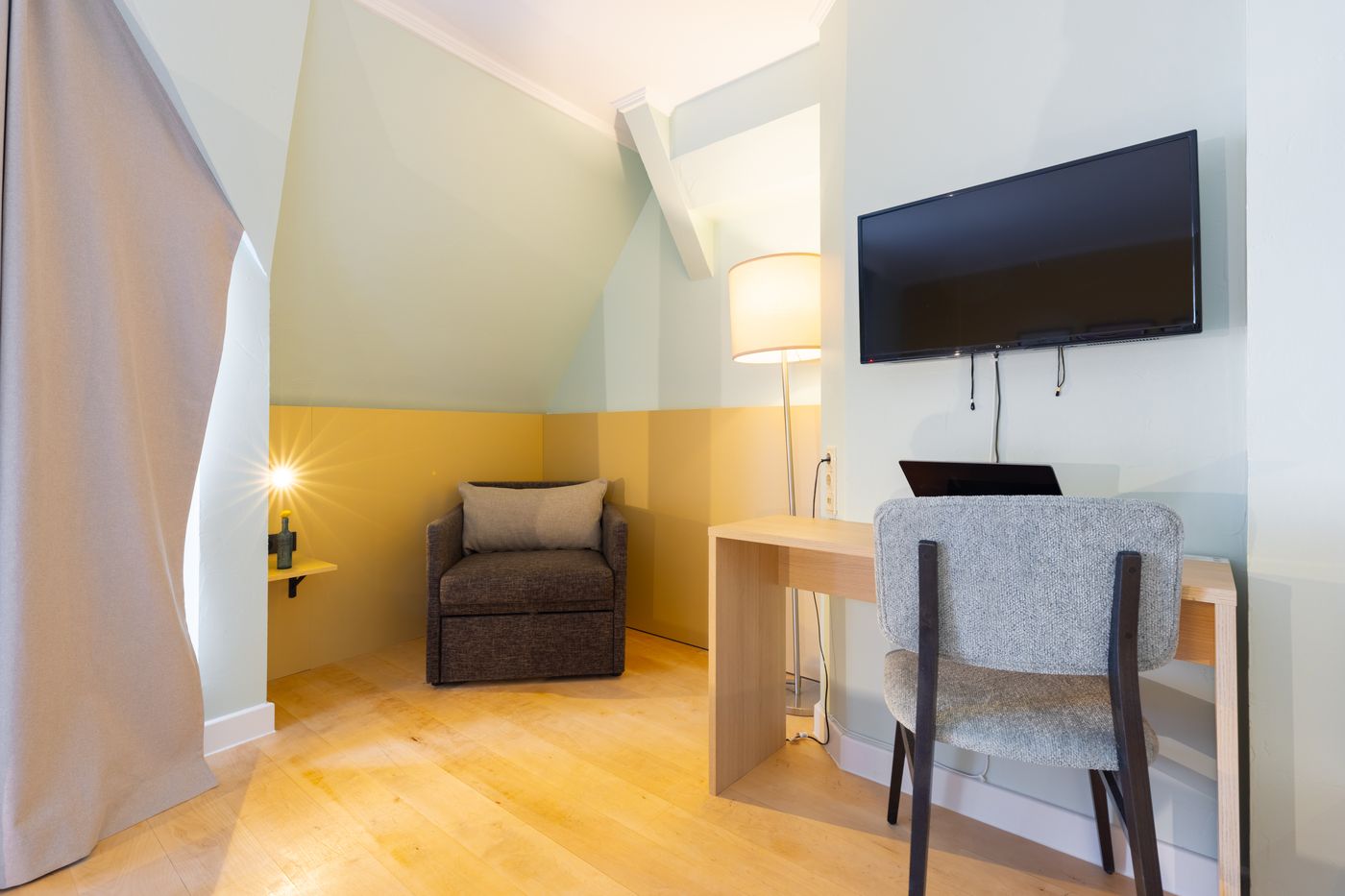 Hotel-Kronprinz-Berlin-Room-13