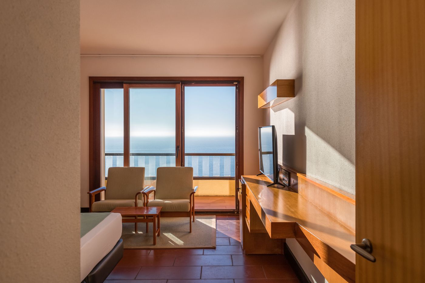 Almadraba-Park-Room-22