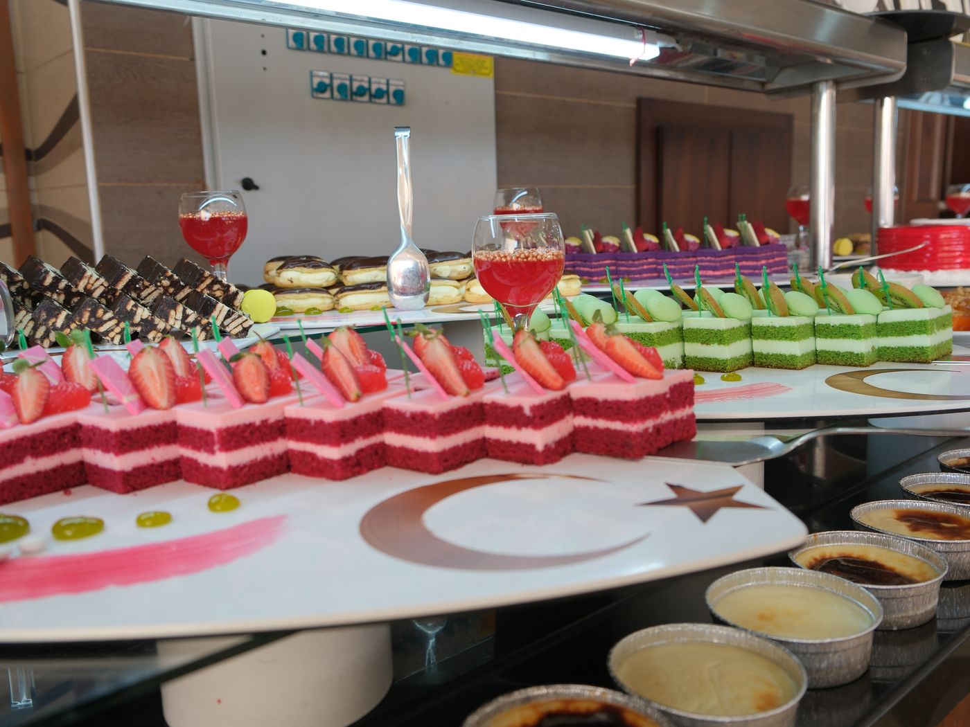 White-Gold-Hotel---Spa-Restaurant-24