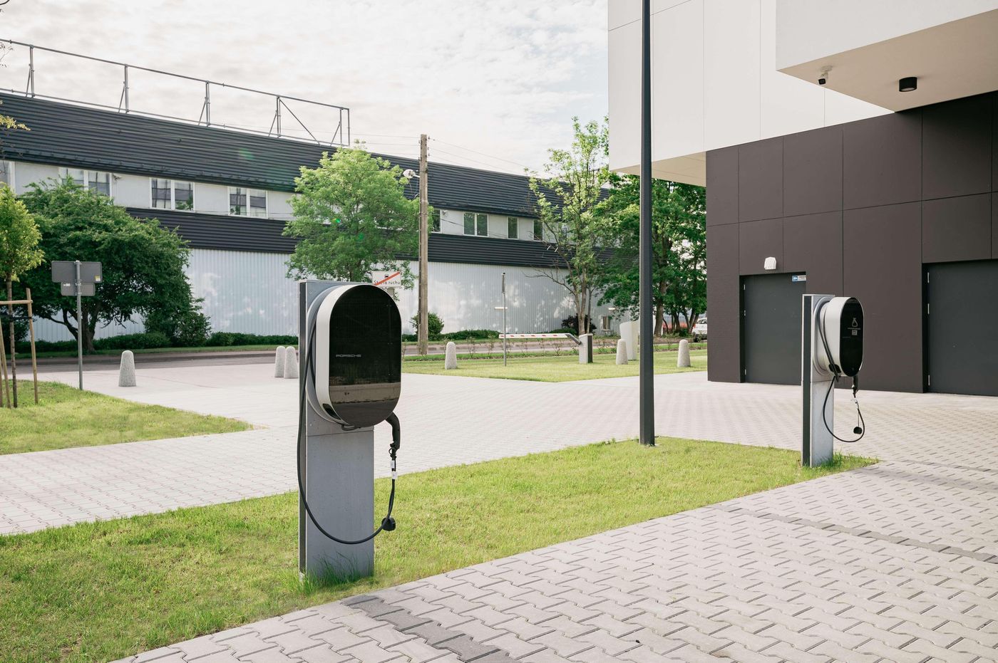 Hampton-By-Hilton-Warsaw-Reduta-General-view-1