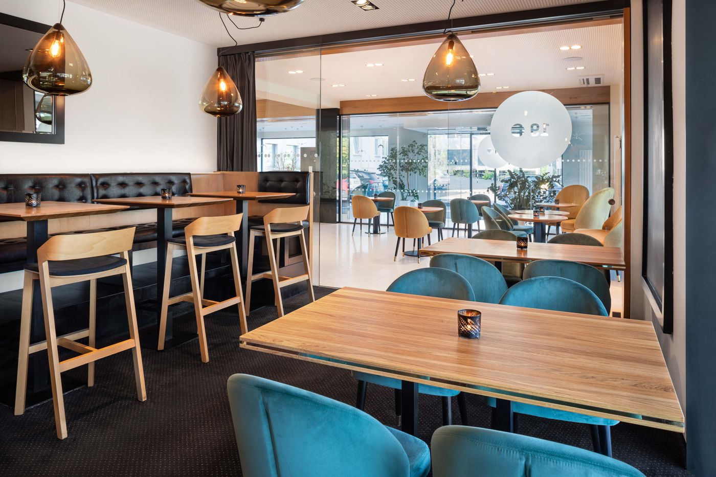 Hotel-Golf-Prague-Restaurant-5