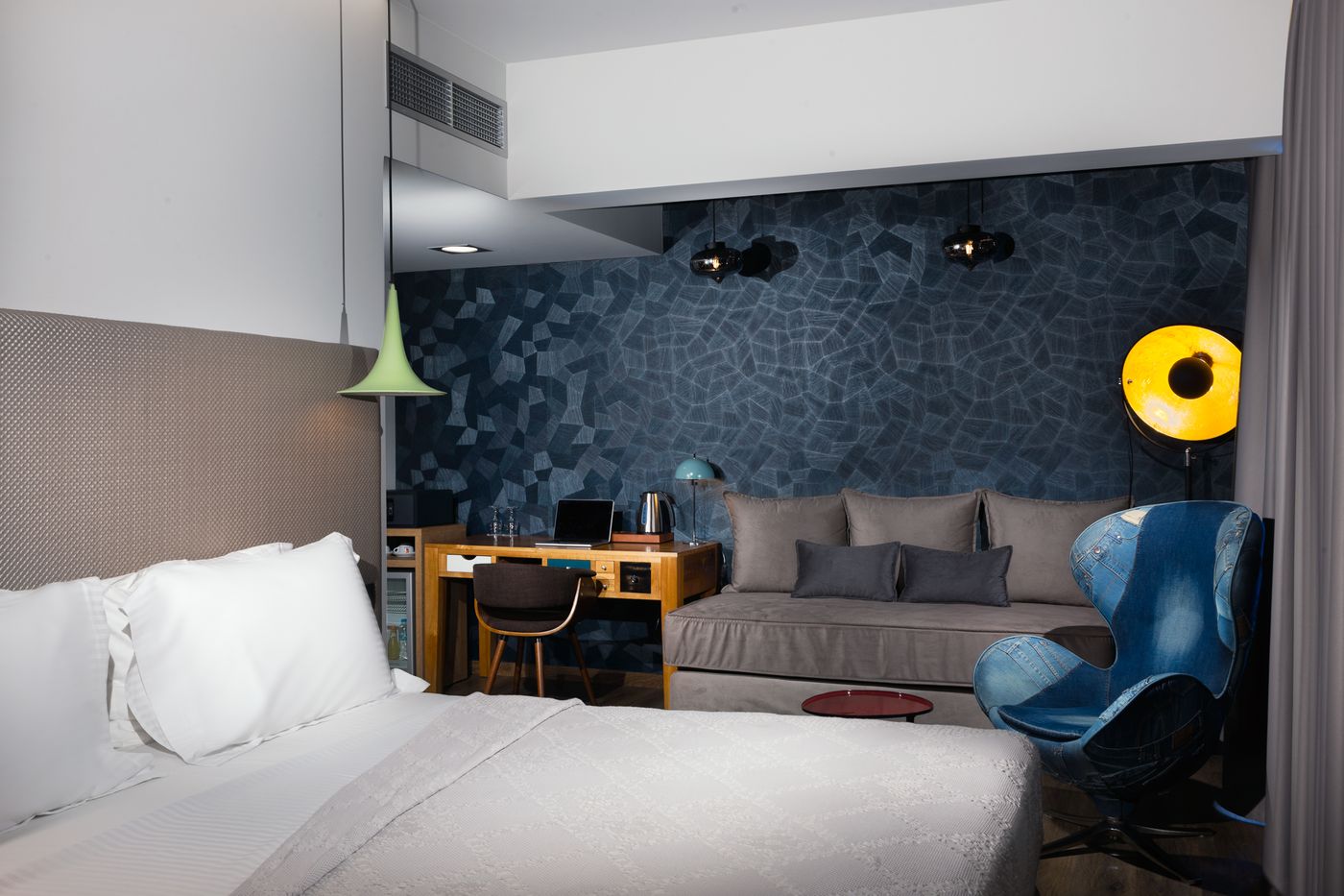 36O-Degrees-Pop-Art-Room-24