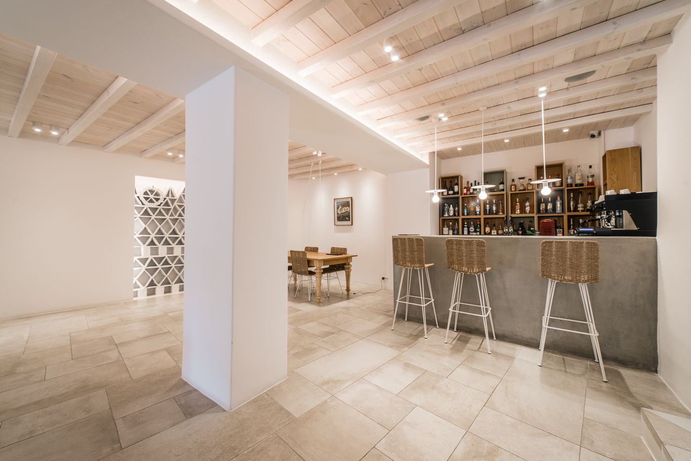 Vienoula-s-Garden-Bar-37