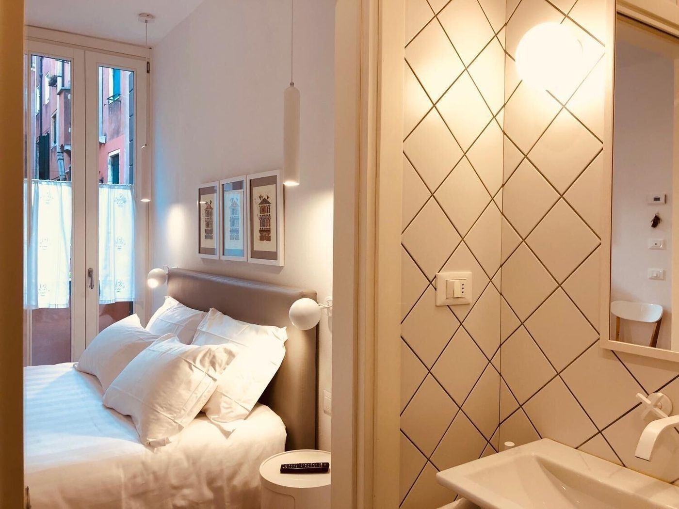 San-Marco-Design-Suites-Room-17