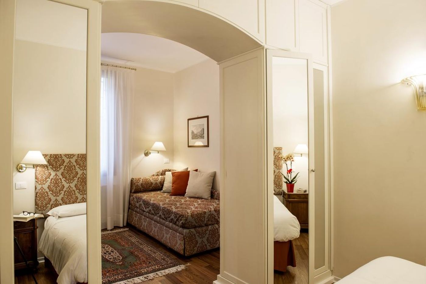 Agli-Alboretti-Room-11