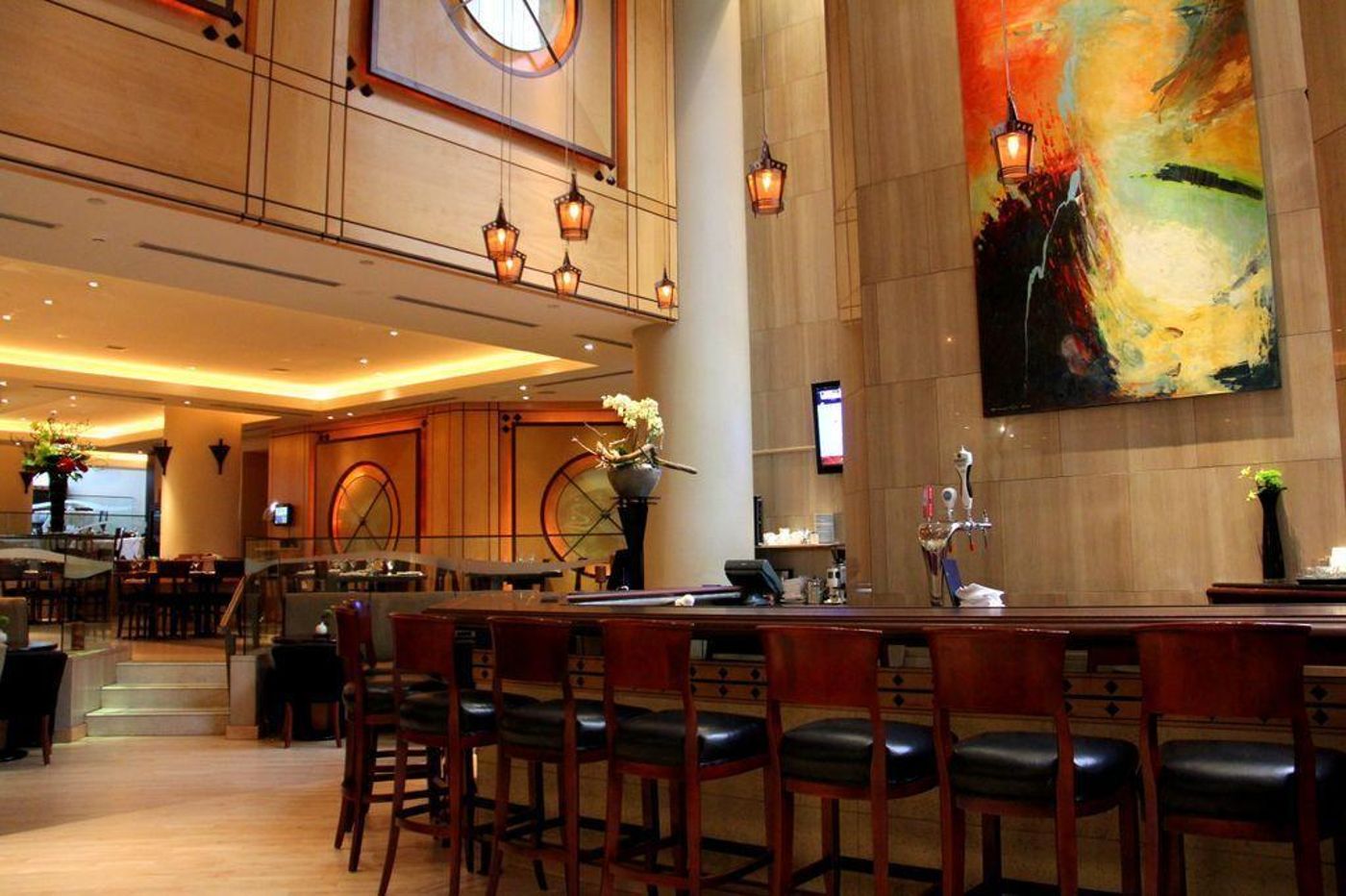 Metropolitan-Hotel-Vancouver-General-view-15