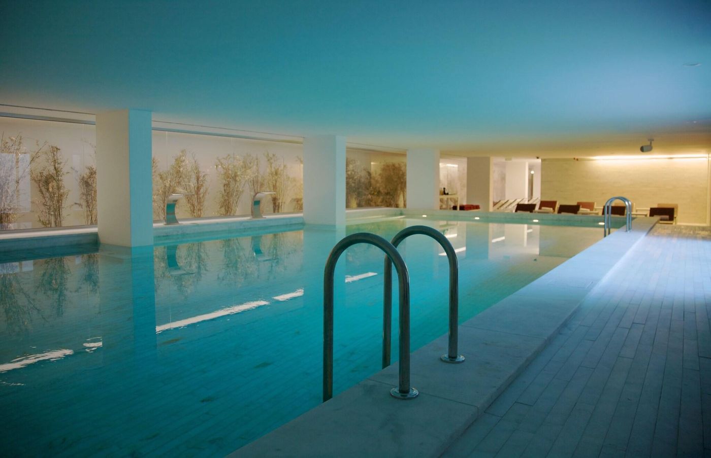 Altis-Belem-Hotel---Spa---Design-Hotels-Pool-69