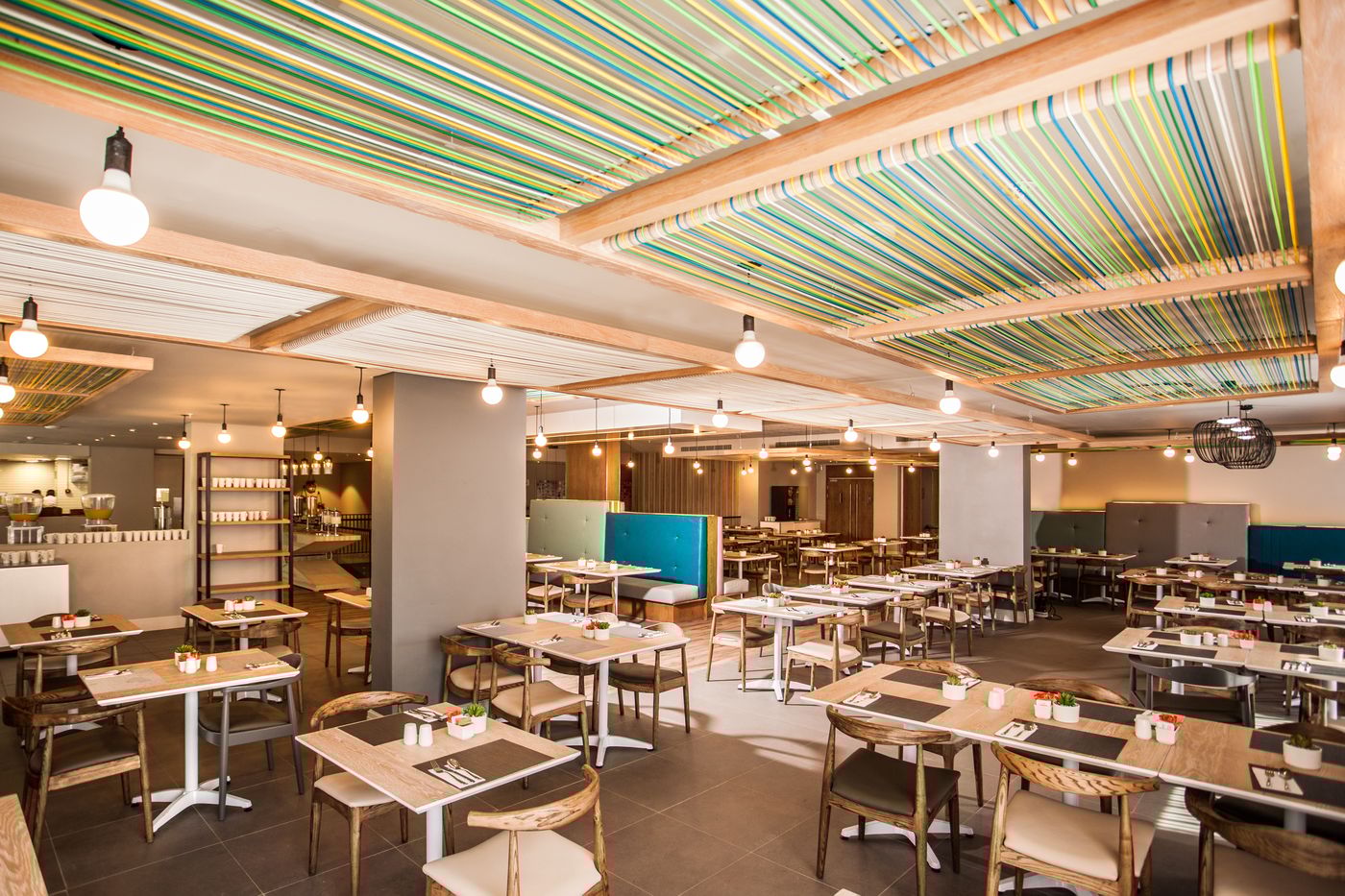 StayEasy-Cape-Town-City-Bowl-Restaurant-16