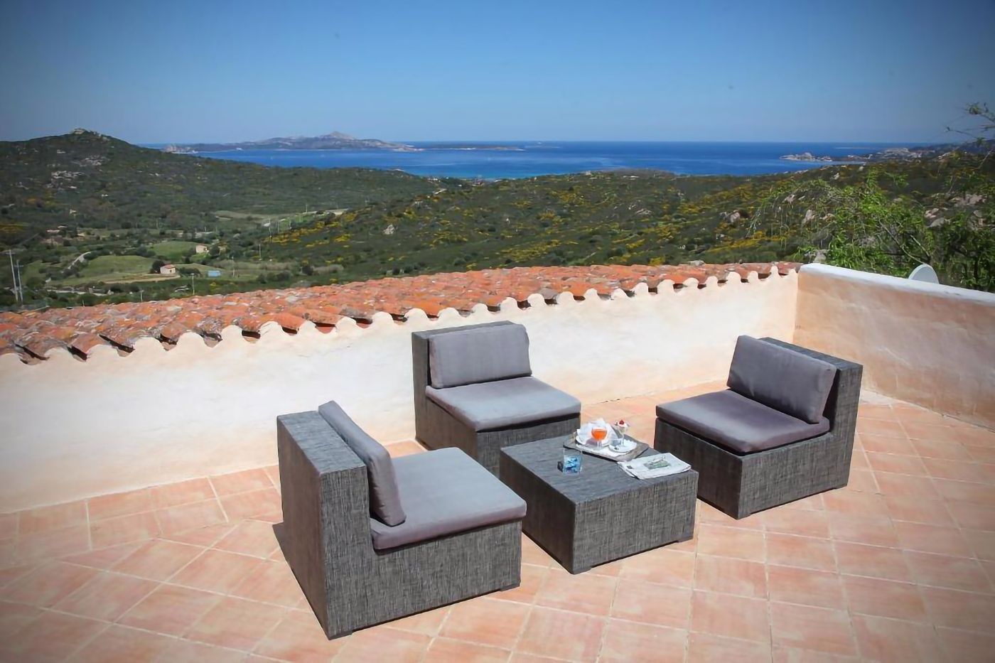 Micalosu-Hotel-Terrace-37