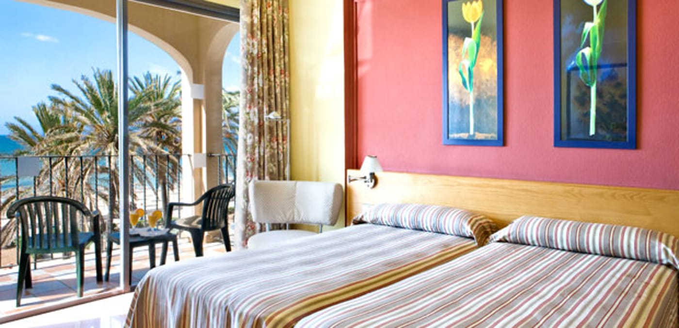 Flamingo - Adults Only