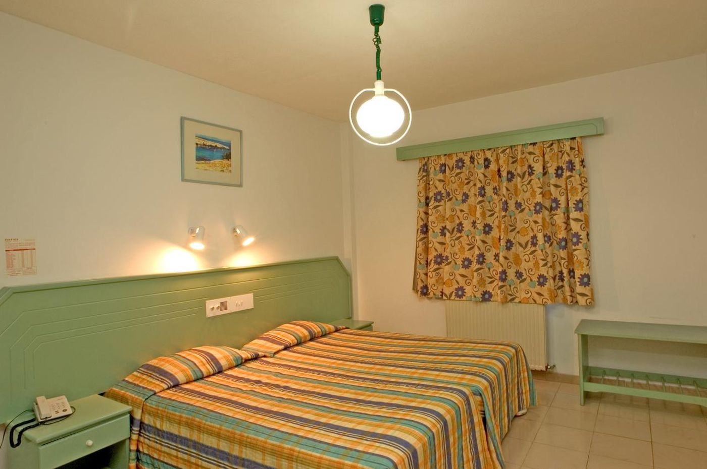 Senator Hotel Apartments