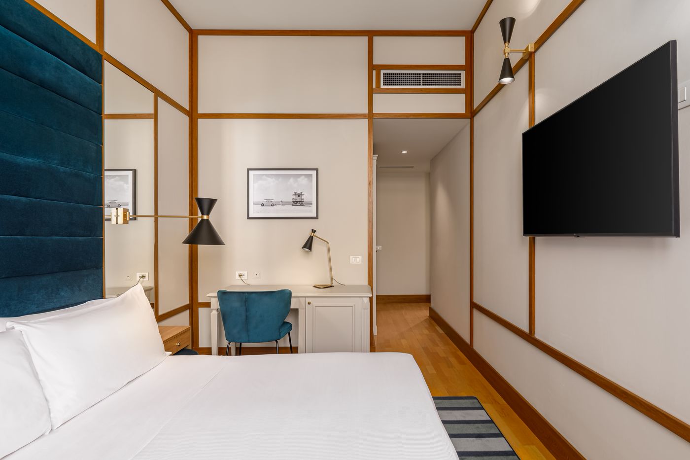 Room-Mate-Luca-Room-17