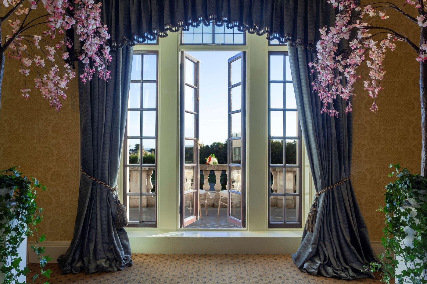 Radisson-Blu-St-Helens-Hotel-General-view-5