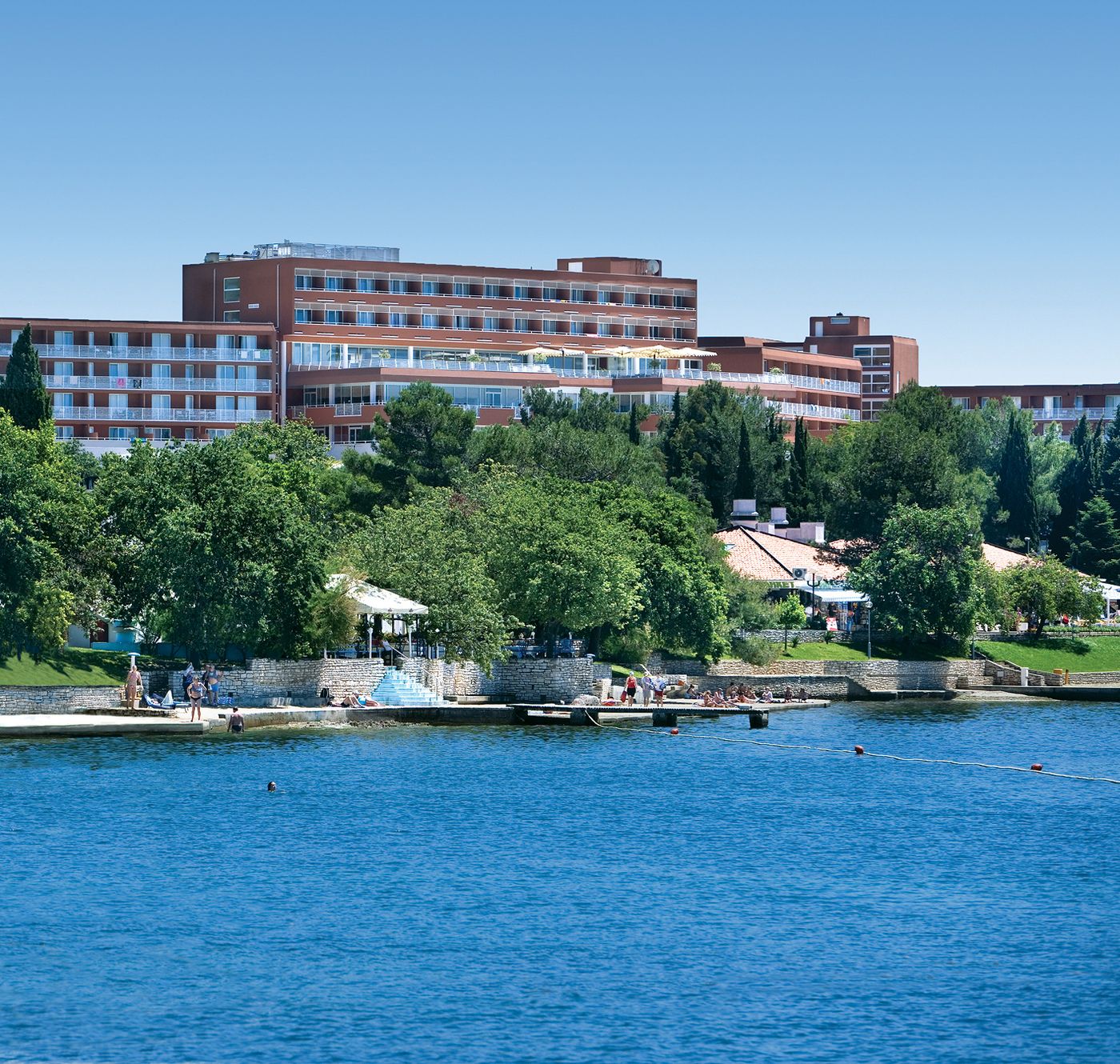 Hotel-Albatros-Plava-Laguna-General-view-10