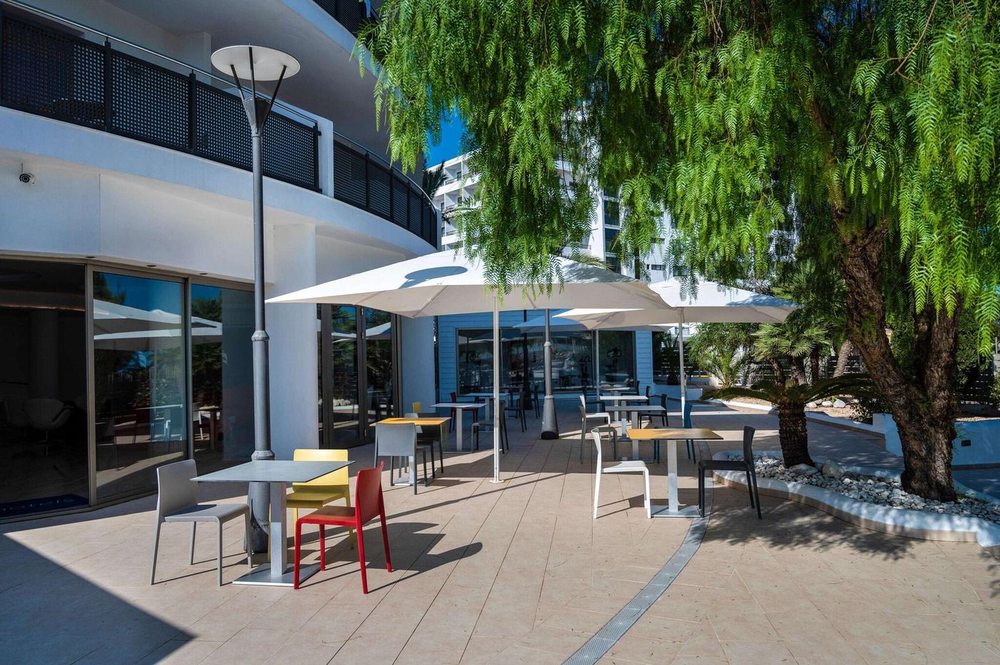 THB-Ocean-Beach-Terrace-10