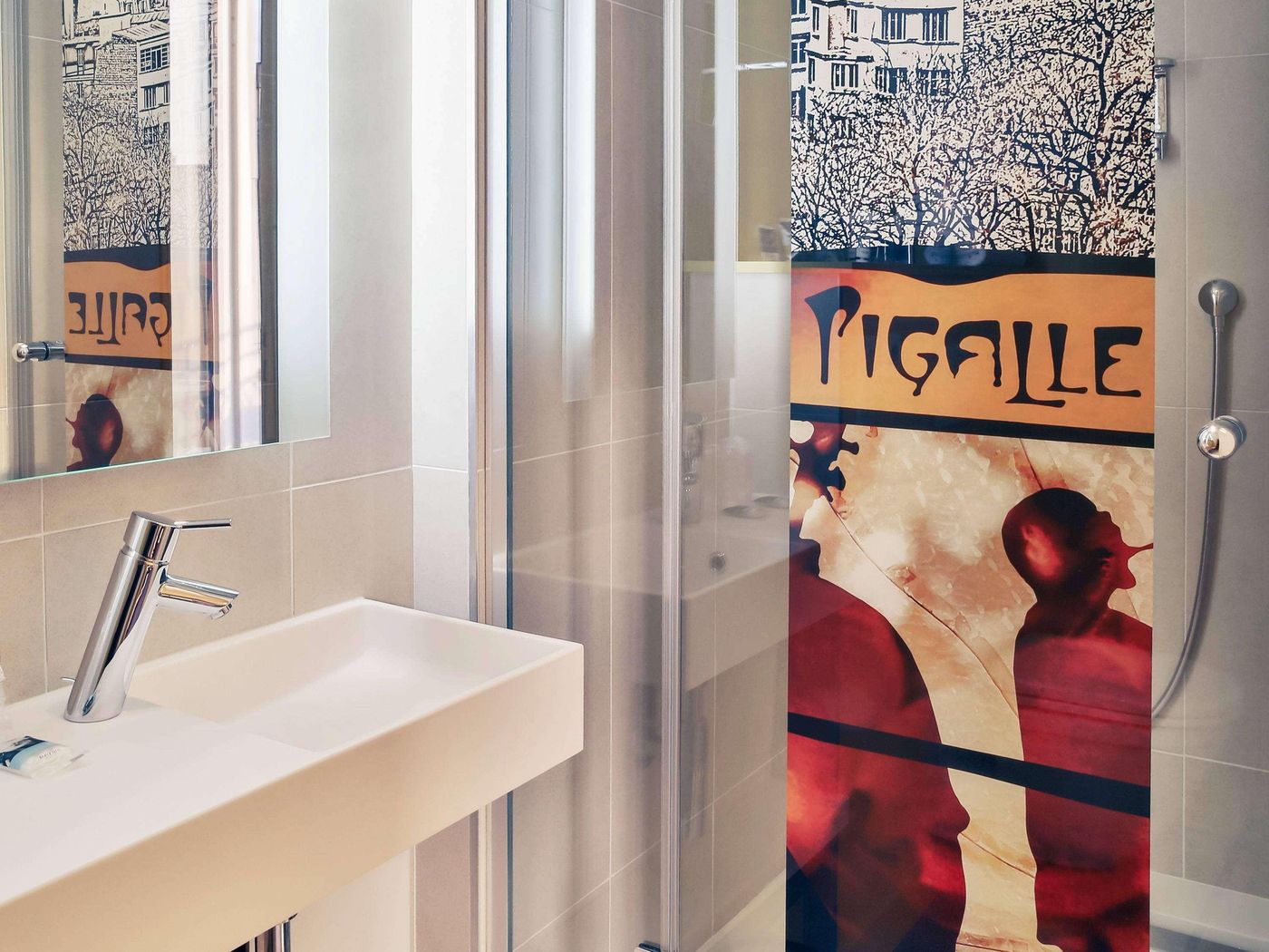 Mercure-Paris-Pigalle-Sacre-Coeur-Room-43