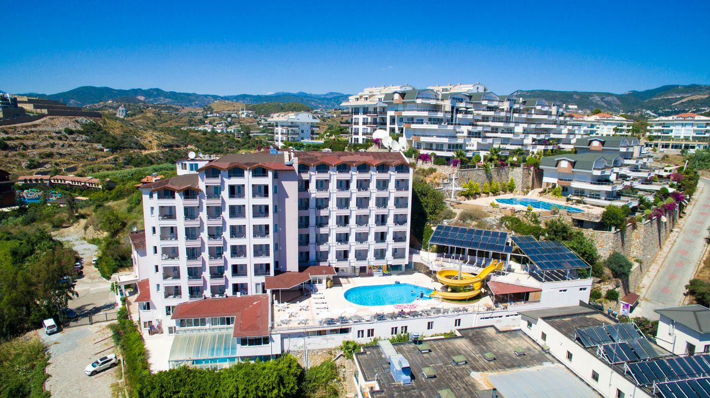 Blue-Night-General-view-8