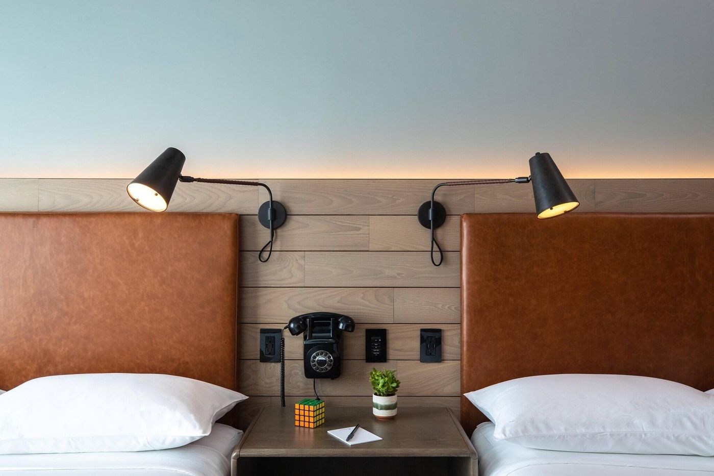 Moxy-NYC-Downtown-Room-35