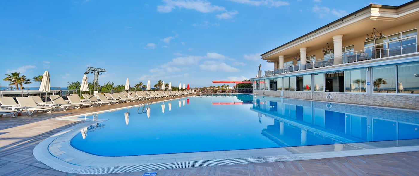 Throne-Sea-Gate-Belek-Hotel-Pool-5
