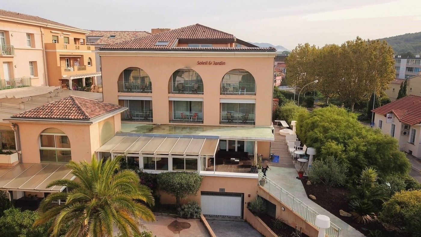 Best Western Plus Soleil Et Jardin-France-Sanary Sur Mer-General view-4