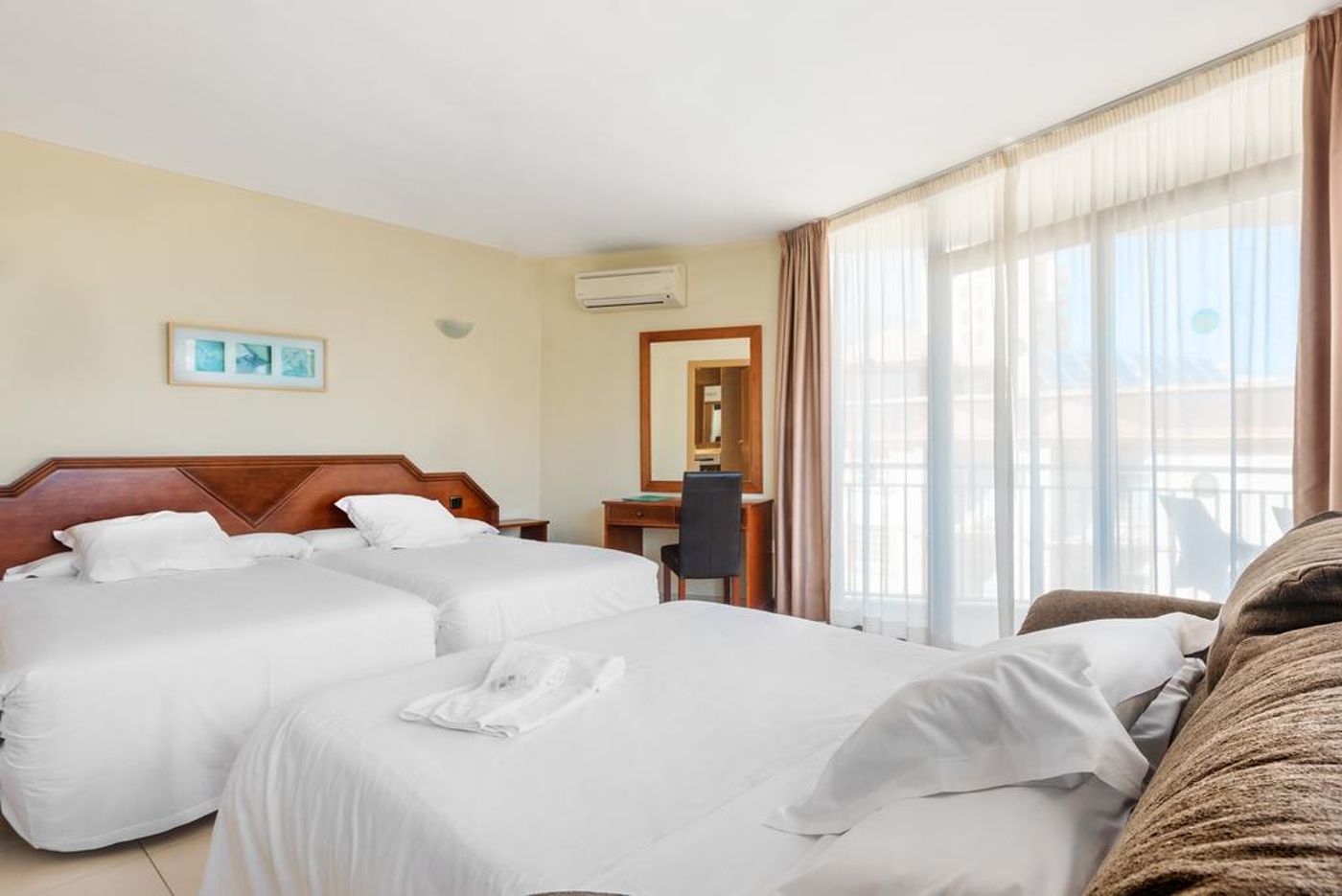 Mainare-Playa-Hotel-Room-17