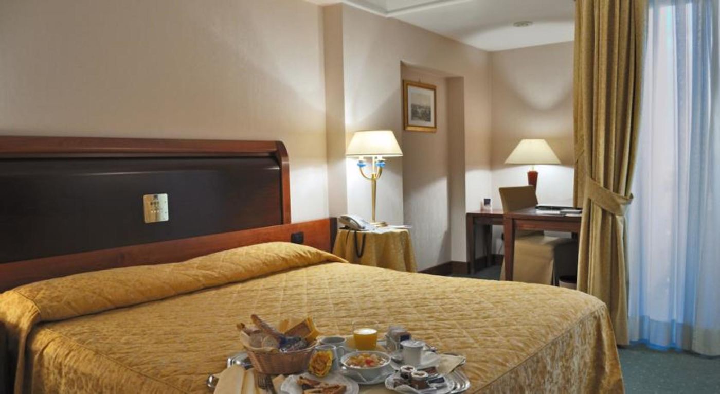 Pineta-Palace-Room-19